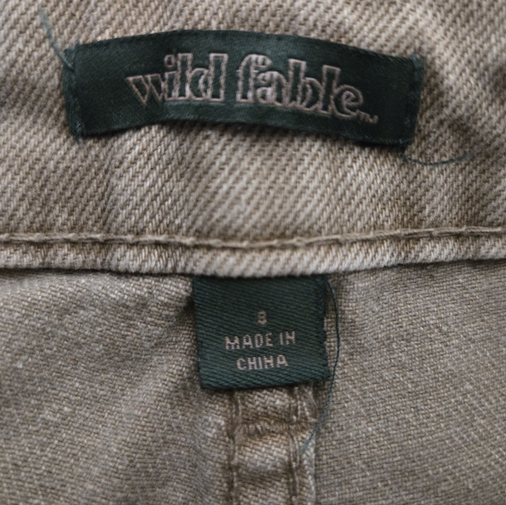 Light Brown Wash Distressed Denim Jeans, High Rise, Straight, Size 8, New W/Tags - Picture 10 of 14